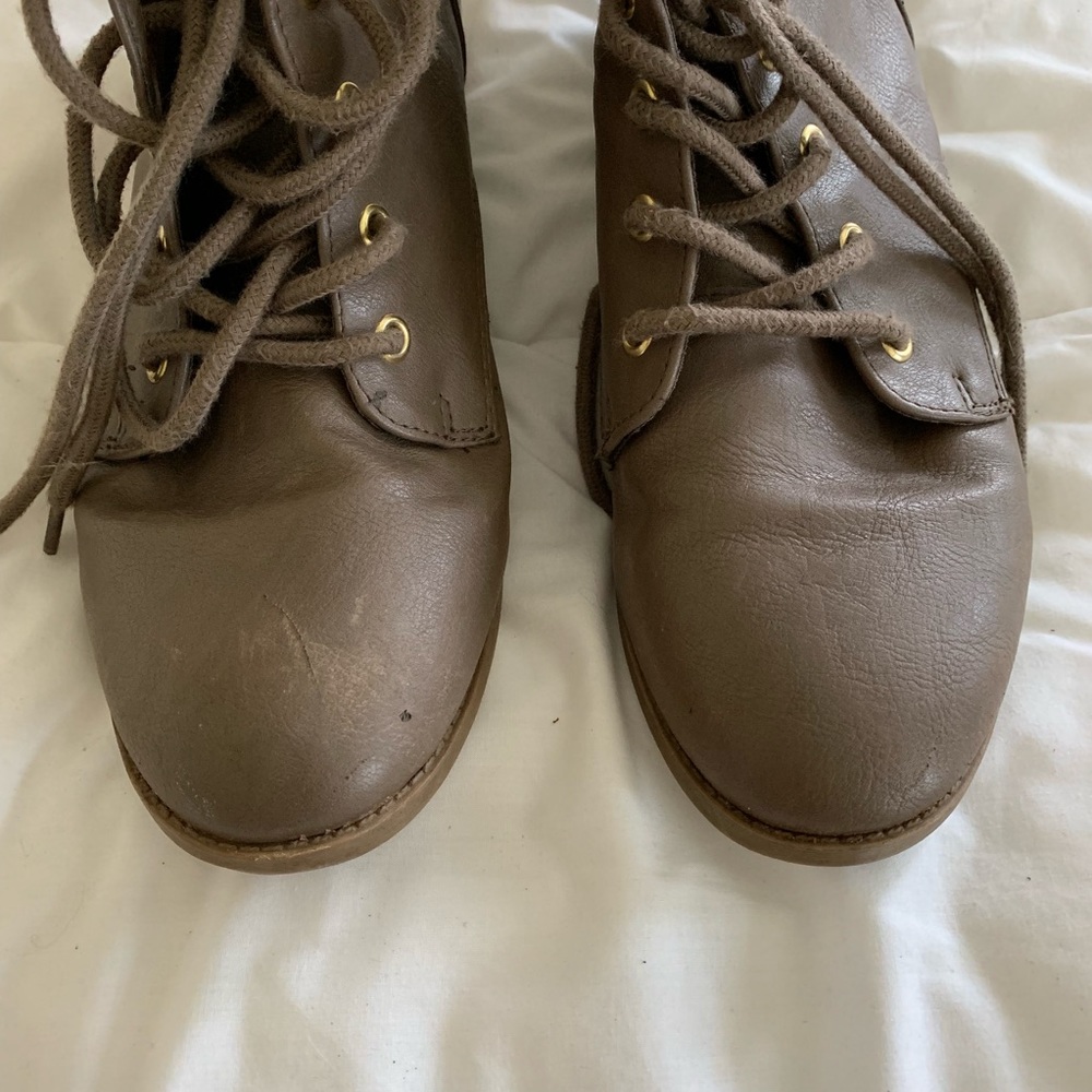 Grey Booties - Picture 3 of 3